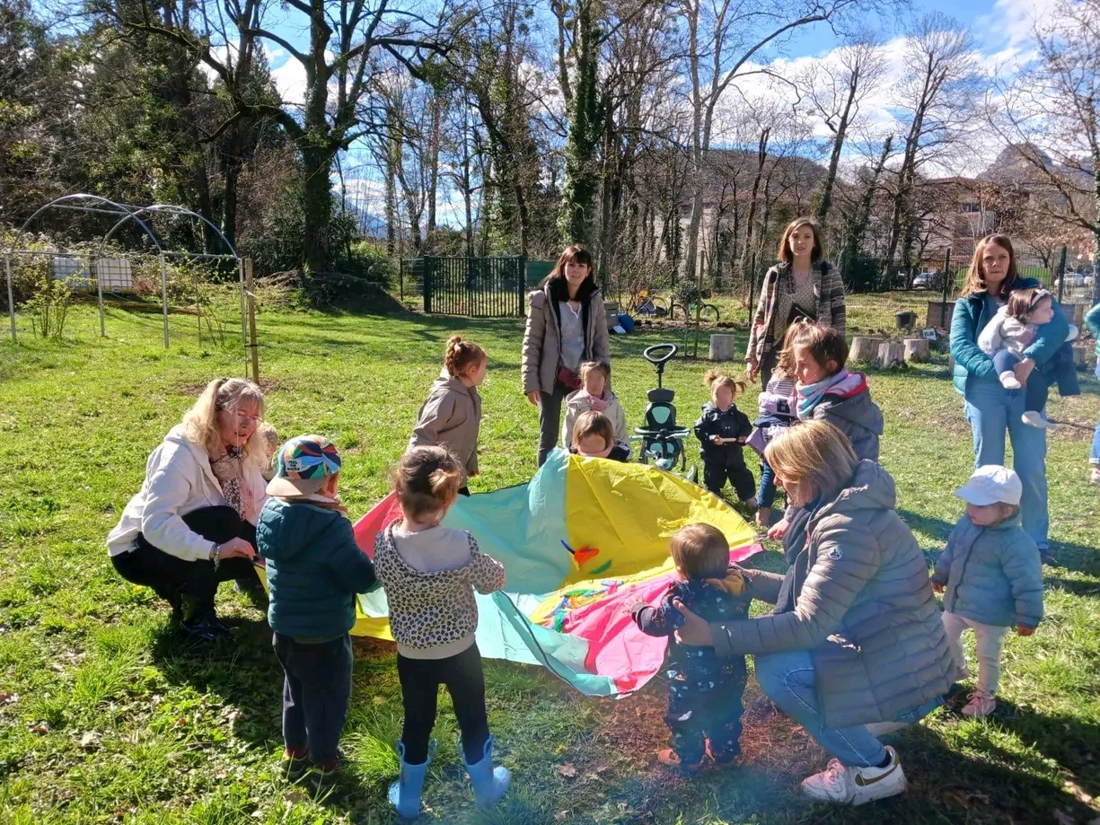 Lire la suite à propos de l’article Ouverture du verger aux enfants et leurs parents