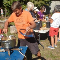 Ramassage des pommes et compote